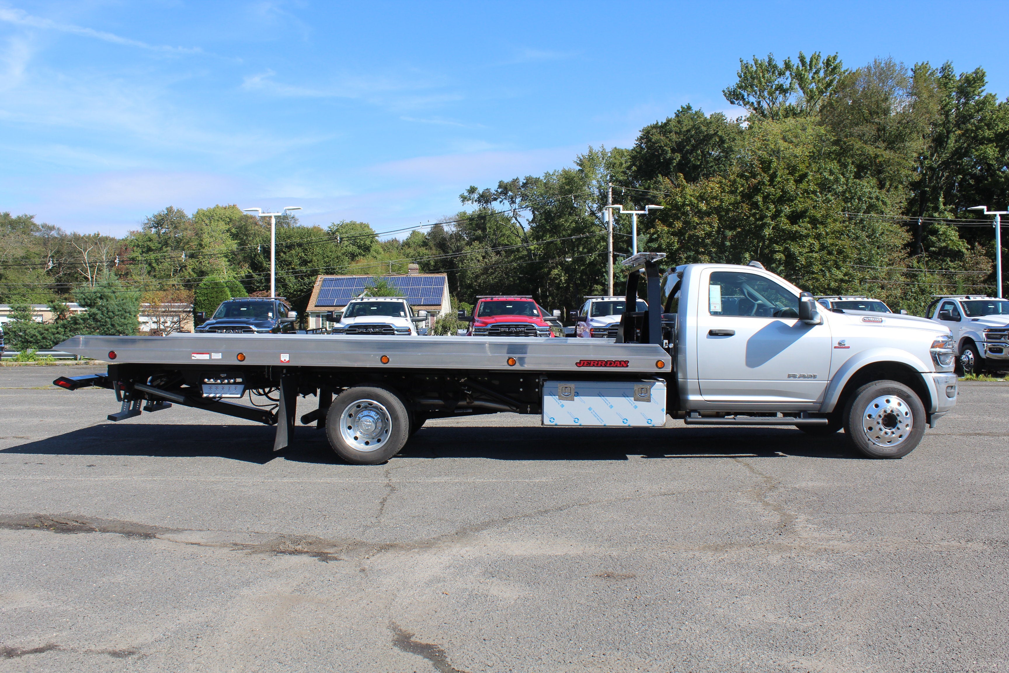 2026 RAM 5500 Jerr-Dan 6-Ton Aluminum XLP SD Carrier