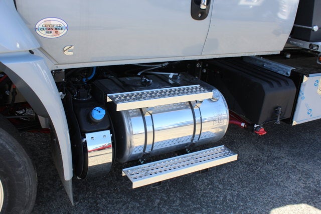 2025 International MV607 22 FT Aluminum 4x2 Carrier Jerr-Dan