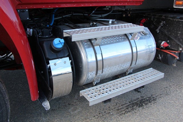 2025 International MV607 22 FT Aluminum 4x2 Carrier Jerr-Dan