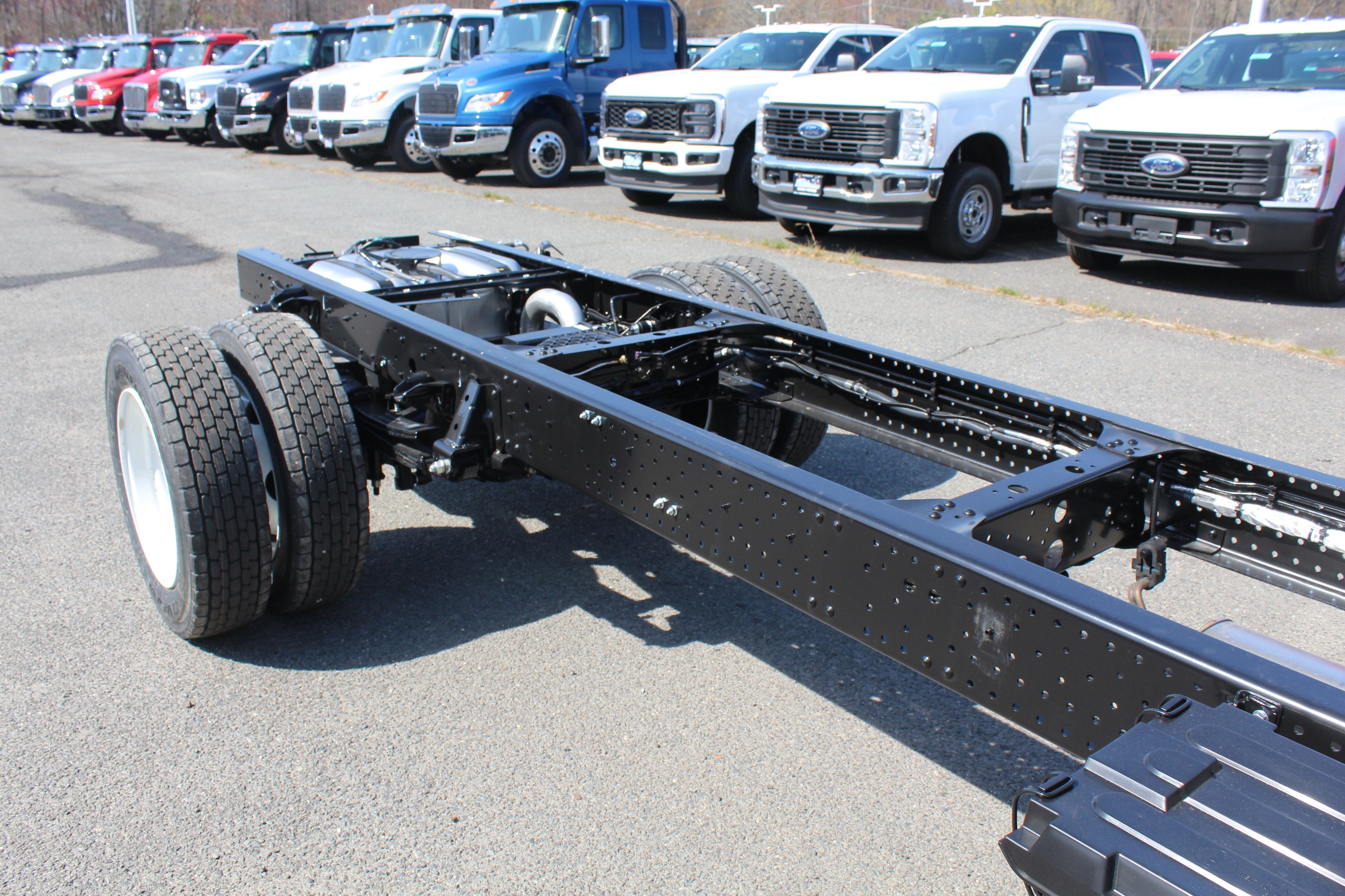 2027 Isuzu NPR Base