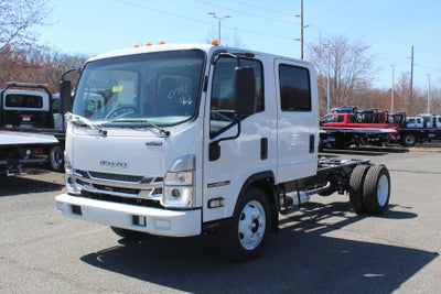 2027 Isuzu NPR Base