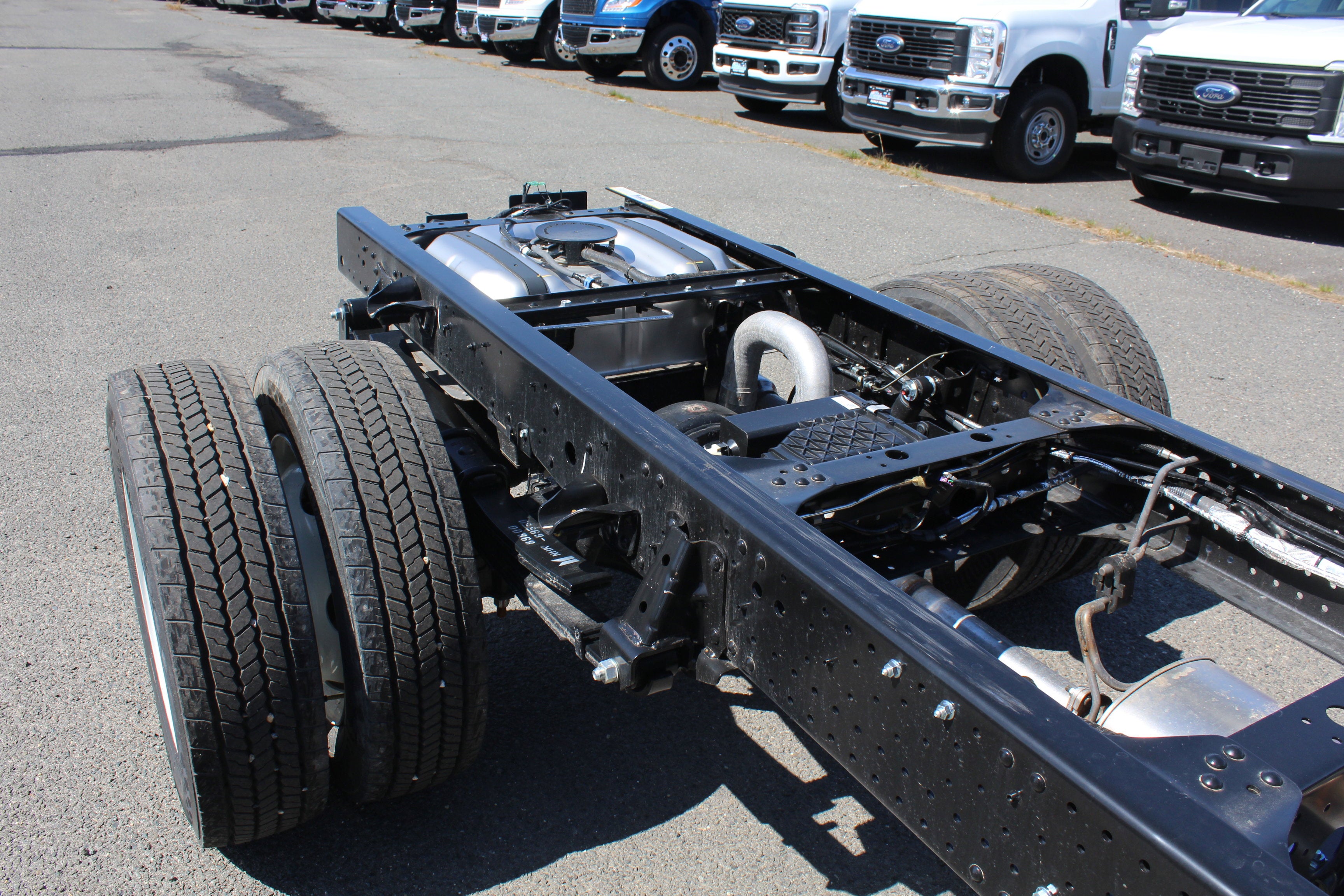 2026 Isuzu NPR 14 FT Steel Platform