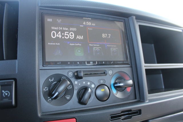 2026 Isuzu NRR 20 FT Durabox Pro Aluminum