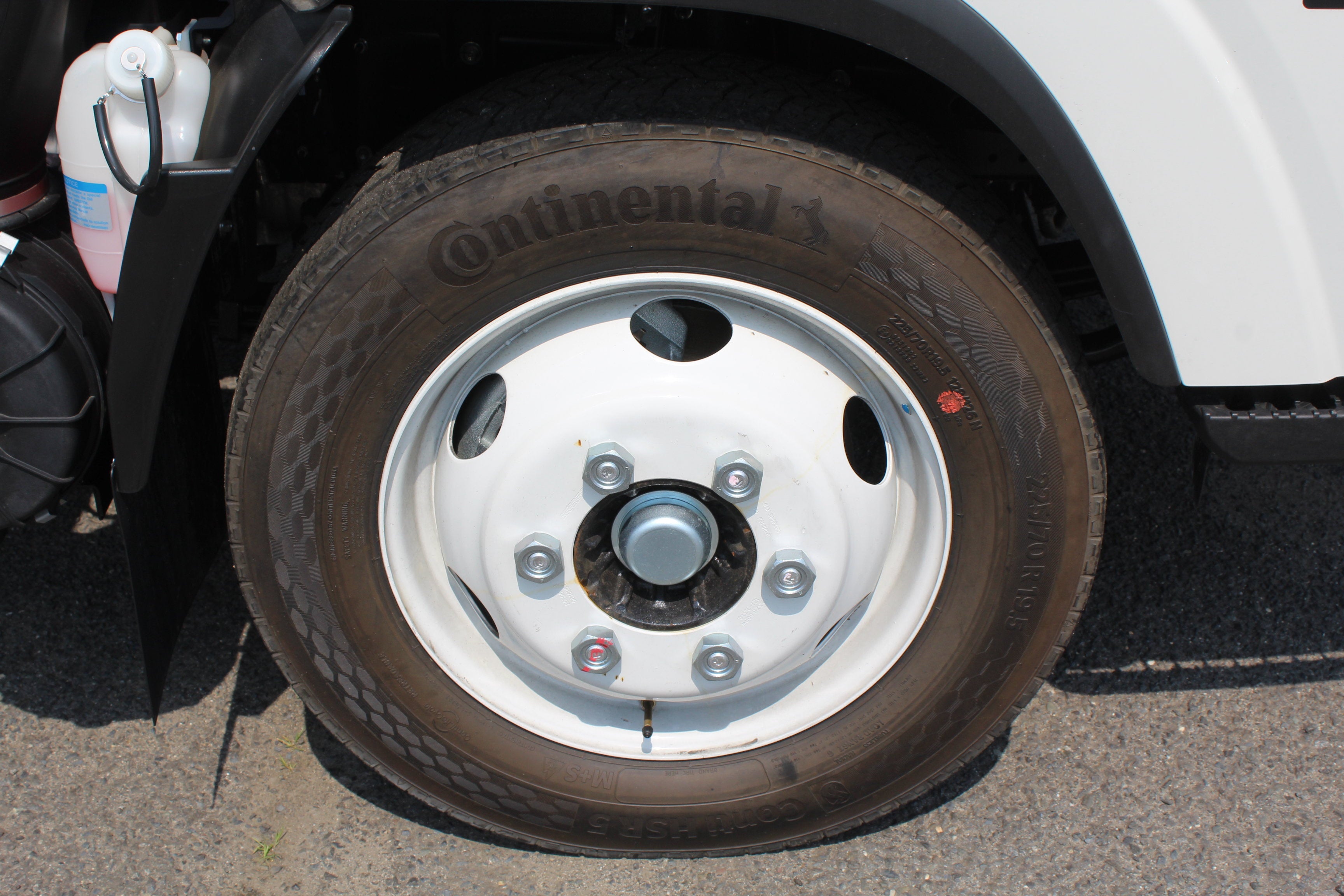 2026 Isuzu NRR 20 FT Durabox Pro Aluminum