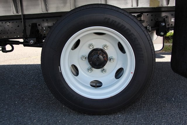 2024 Isuzu Refrigeration Truck NRR 16 FT Box w/ Artic Chill Refrigeration Unit