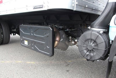 2024 Isuzu NRR 20 FT Box w/ ICC Bumper