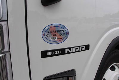 2024 Isuzu NRR 20 FT Box w/ ICC Bumper