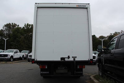 2024 Isuzu NRR 20 FT Box w/ ICC Bumper