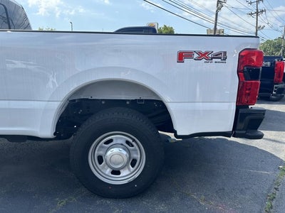 2023 Ford Super Duty F-350 SRW XL