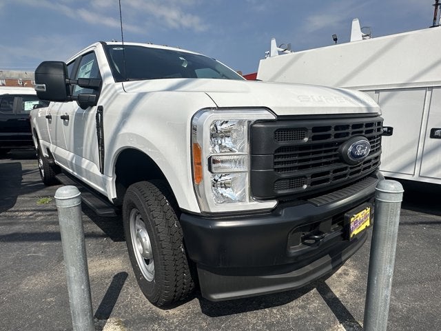 2023 Ford Super Duty F-350 SRW XL