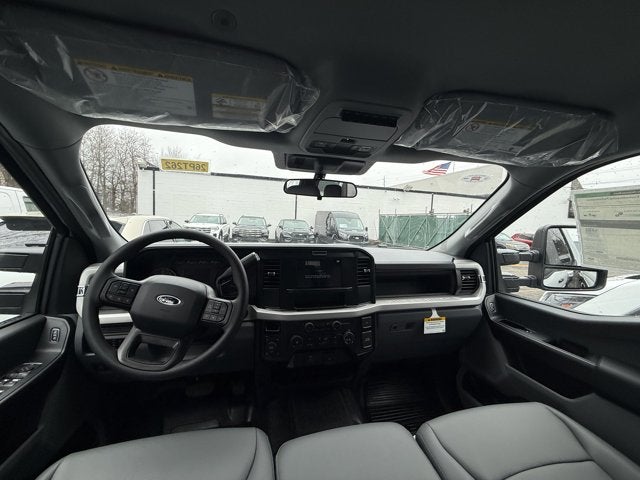 2026 Ford Chassis Cab F-350® XL