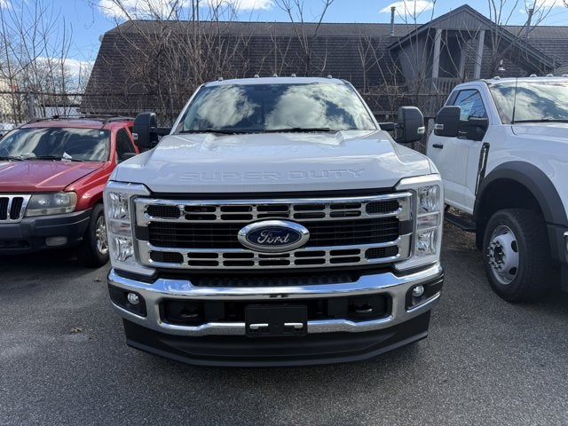 2026 Ford Chassis Cab F-350® XL