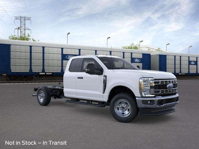 2026 Ford Chassis Cab F-350® XL
