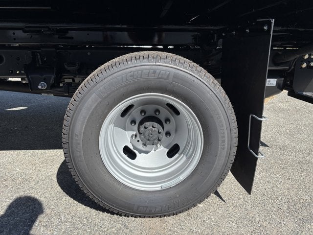 2025 Ford Chassis Cab F-350® XL