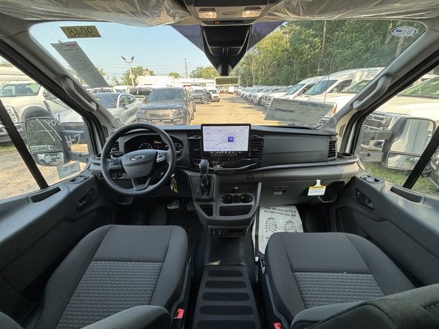 2025 Ford Transit Chassis Cutaway