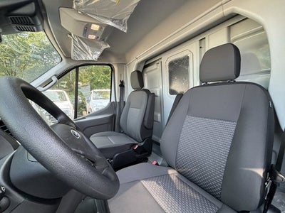 2025 Ford Transit Chassis Cutaway