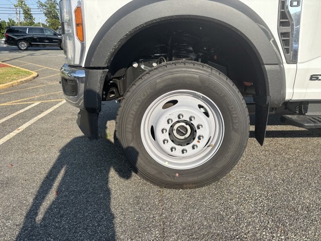 2025 Ford Chassis Cab F-600® XL