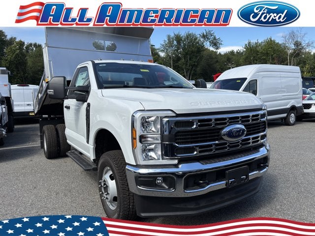 2025 Ford Chassis Cab F-350® XL