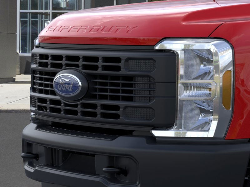 2025 Ford Chassis Cab F-350® XL