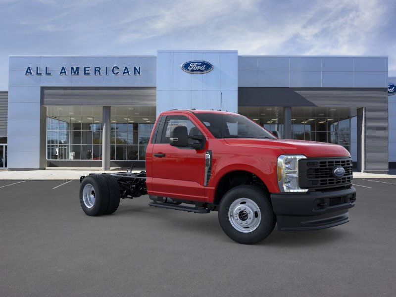 2025 Ford Chassis Cab F-350® XL