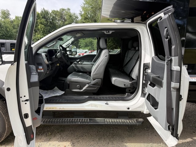 2026 Ford Chassis Cab F-550® XL