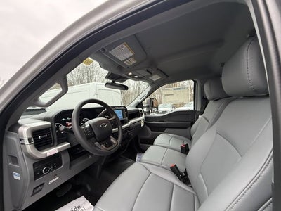2025 Ford Chassis Cab F-550® XL