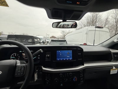 2025 Ford Chassis Cab F-550® XL