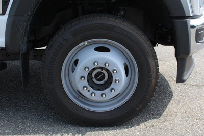 2025 Ford Chassis Cab F-550® XL