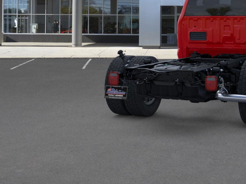 2025 Ford Chassis Cab F-550® XL