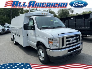 2025 Ford Econoline Cutaway E-350 SRW