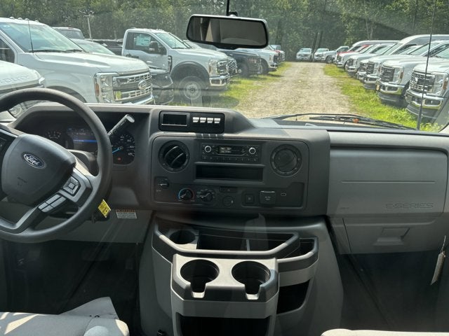 2025 Ford Econoline Cutaway E-350 SRW