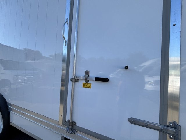 2025 Ford Econoline Cutaway E-450 DRW