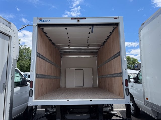 2027 Ford Econoline Cutaway E-450 DRW