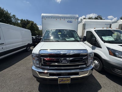2027 Ford Econoline Cutaway E-450 DRW