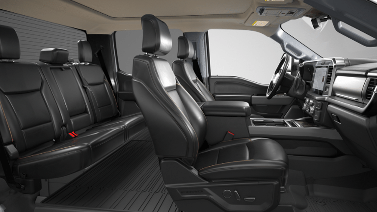 2026 Ford Super Duty F-350® Lariat®