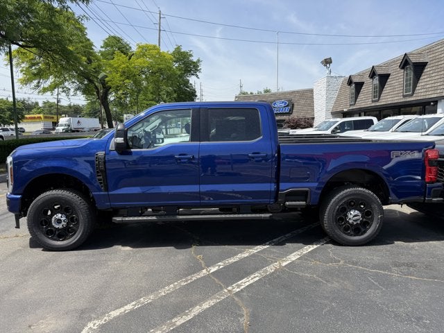 2026 Ford Super Duty F-350® Lariat®