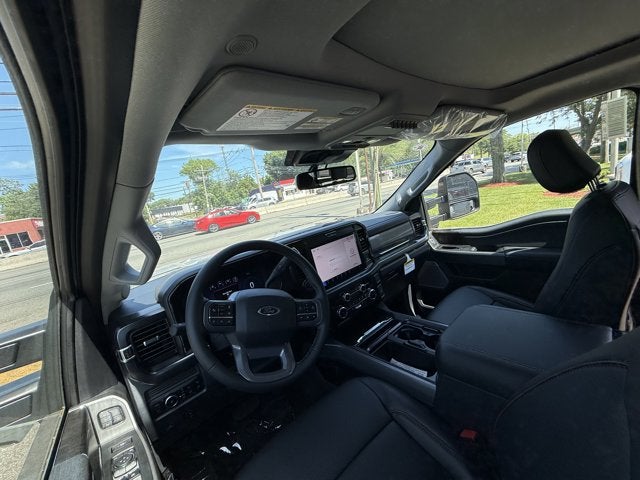 2026 Ford Super Duty F-350® Lariat®