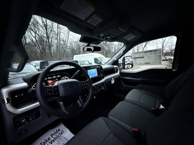 2026 Ford Super Duty F-350 SRW Base