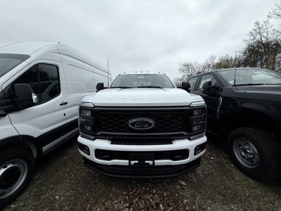 2026 Ford Super Duty F-350 SRW Base