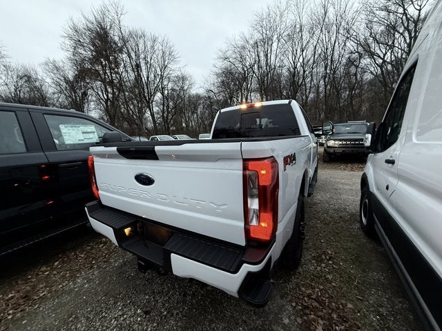 2026 Ford Super Duty F-350 SRW Base