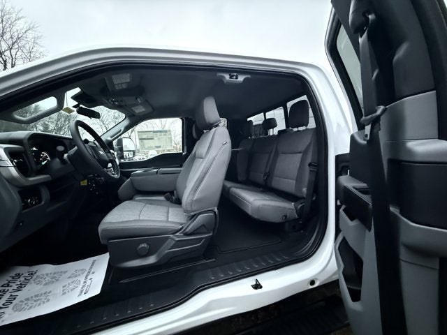 2026 Ford Super Duty F-350 SRW Base