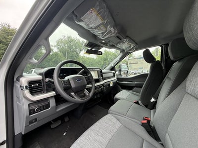2026 Ford Super Duty F-350® XLT