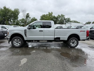 2026 Ford Super Duty F-350® XLT