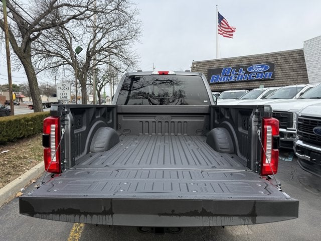2026 Ford Super Duty F-350® XLT