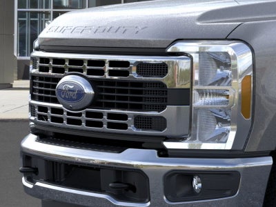 2026 Ford Super Duty F-350® XLT