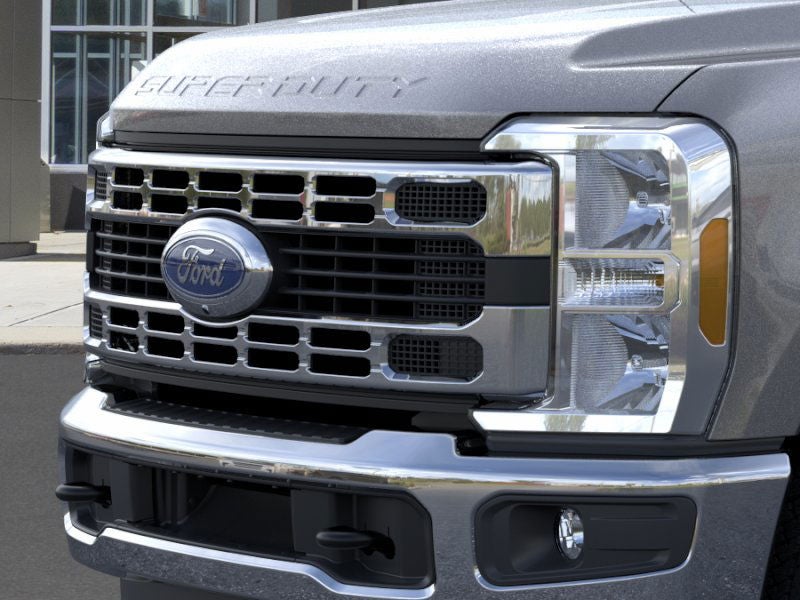 2026 Ford Super Duty F-350® XLT