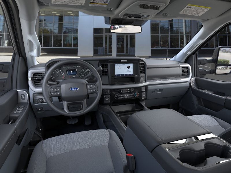 2026 Ford Super Duty F-350® XLT