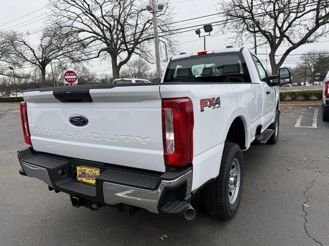 2026 Ford Super Duty F-350® XL